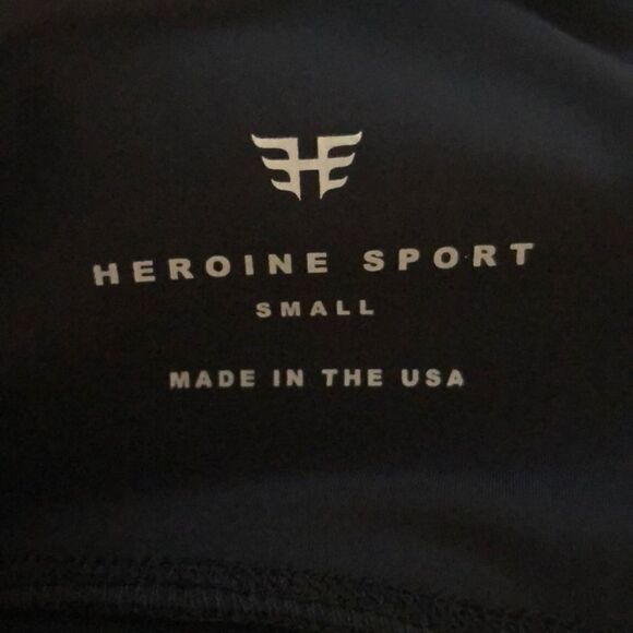 Heroine Sport Black Embossed Swap Sports Bra - Picture 7 of 7
